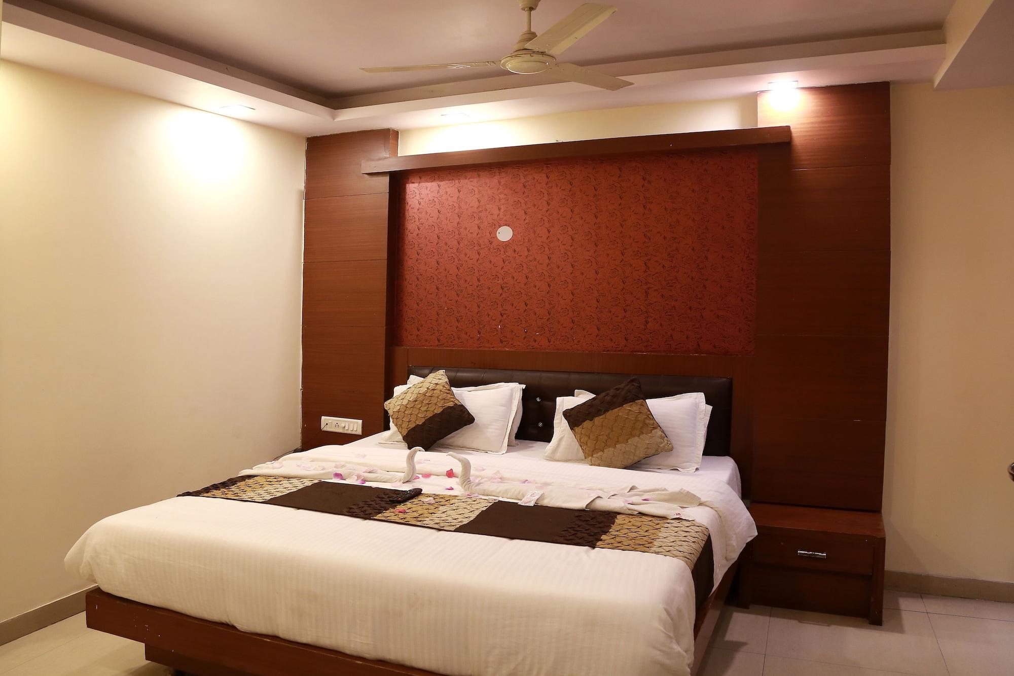 Hotel Shivam International - A Well Hygiene Property All Staff Vaccinated " Нью-Дели Экстерьер фото